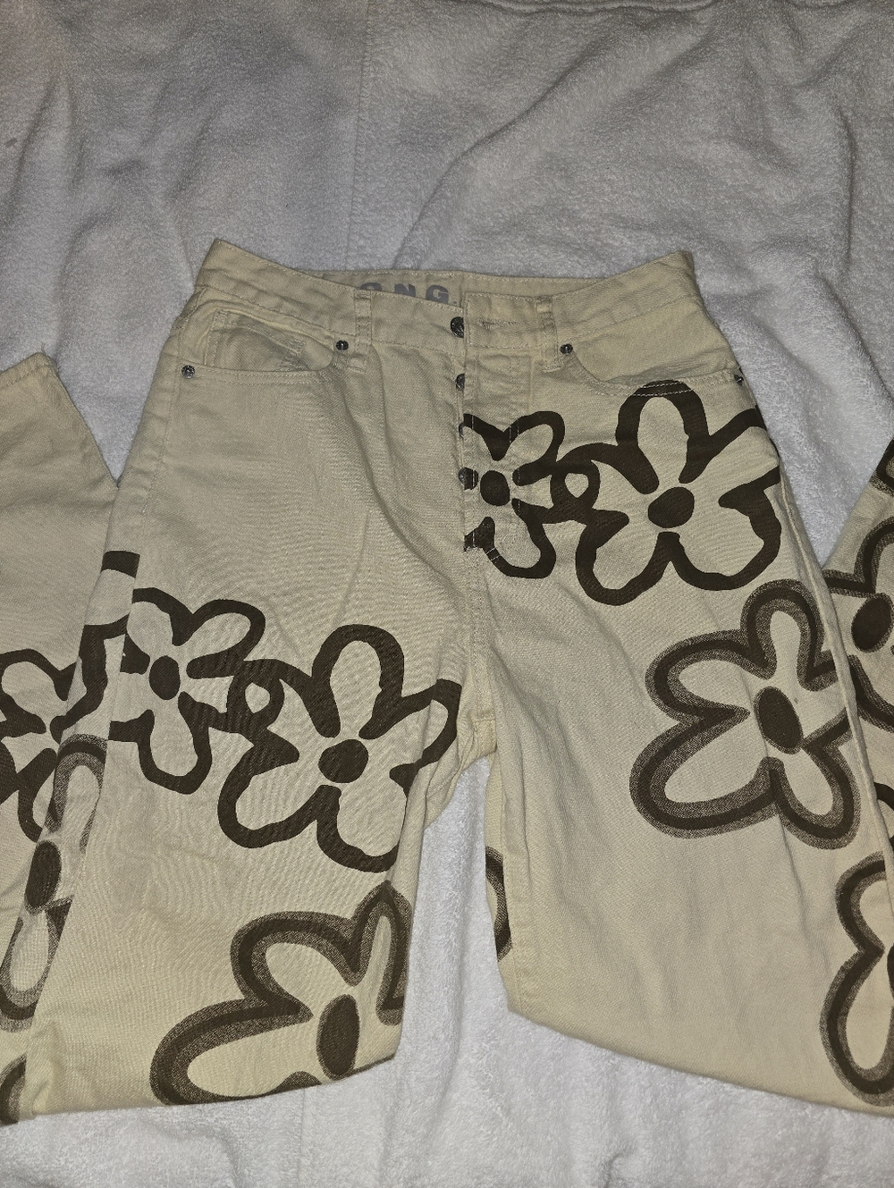 Tan Boyfriend Jeans with Brown Floral Print Size 9/29